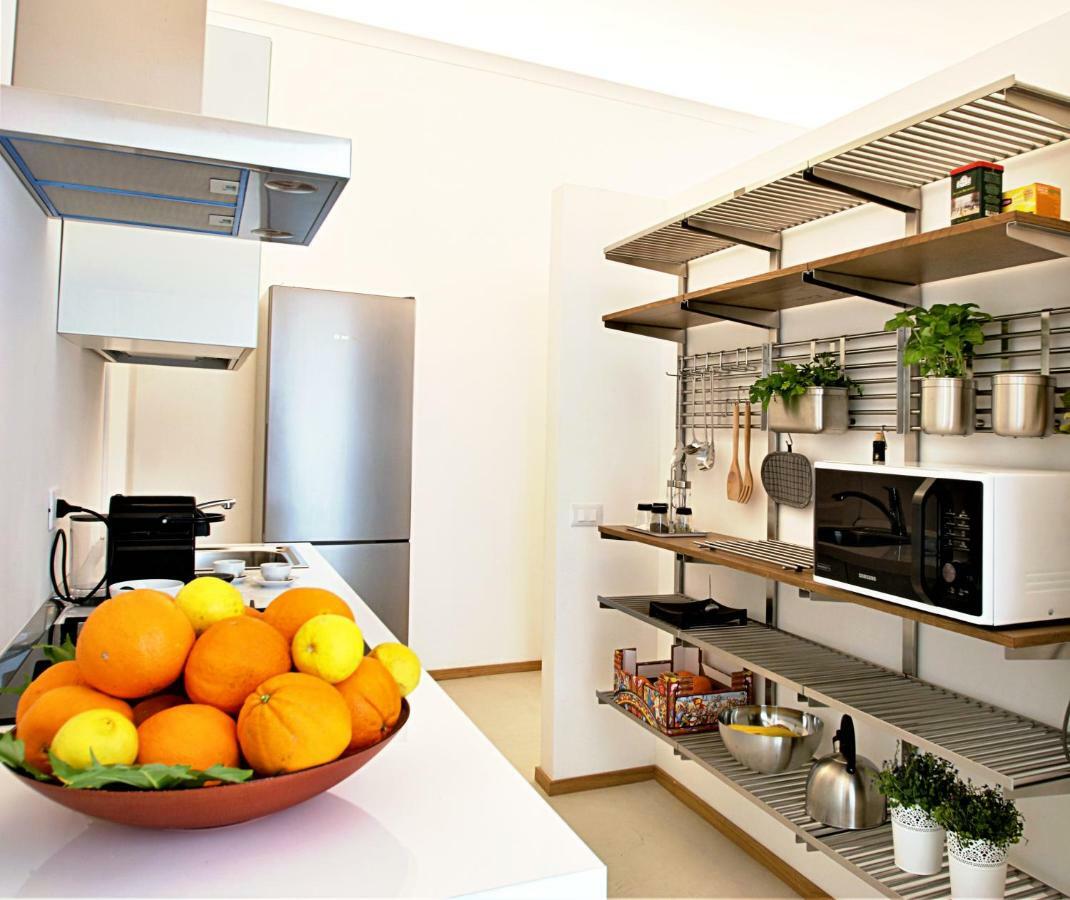 Maqueda331 Appartement Palermo Buitenkant foto